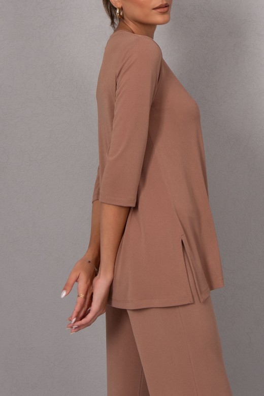 Asymmetrical tunic in fluid knit