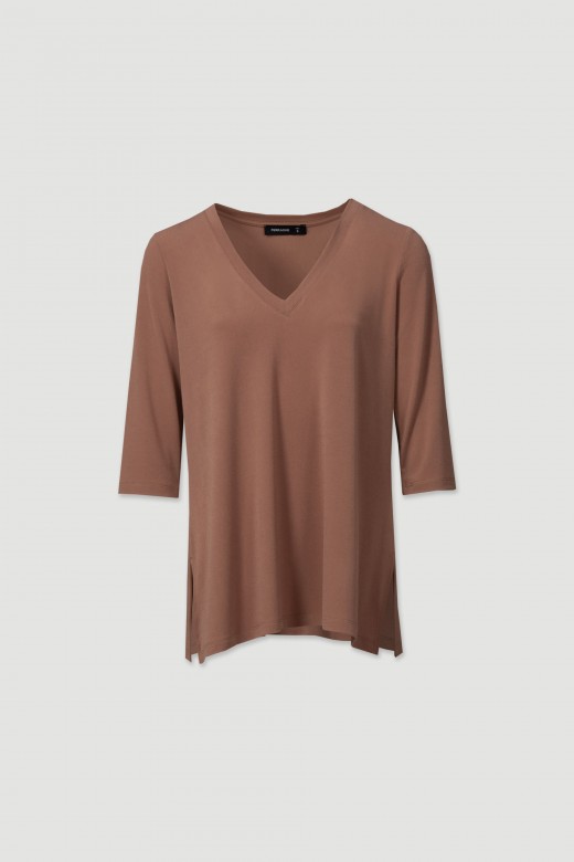 Asymmetrical tunic in fluid knit