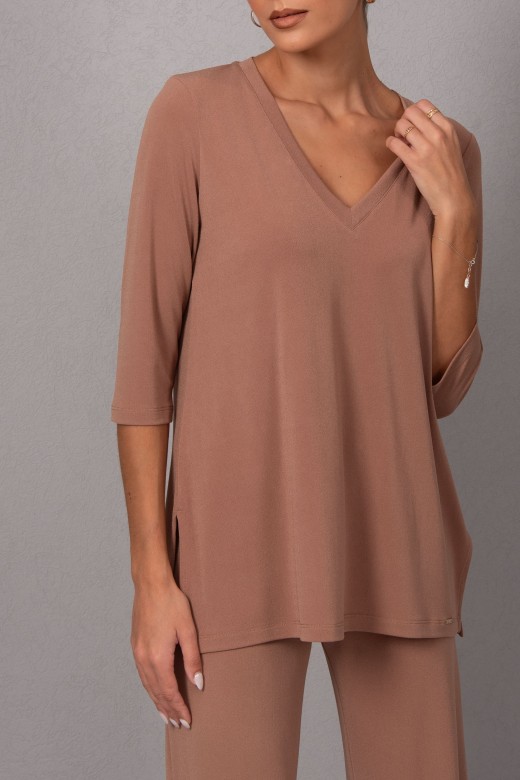 Asymmetrical tunic in fluid knit