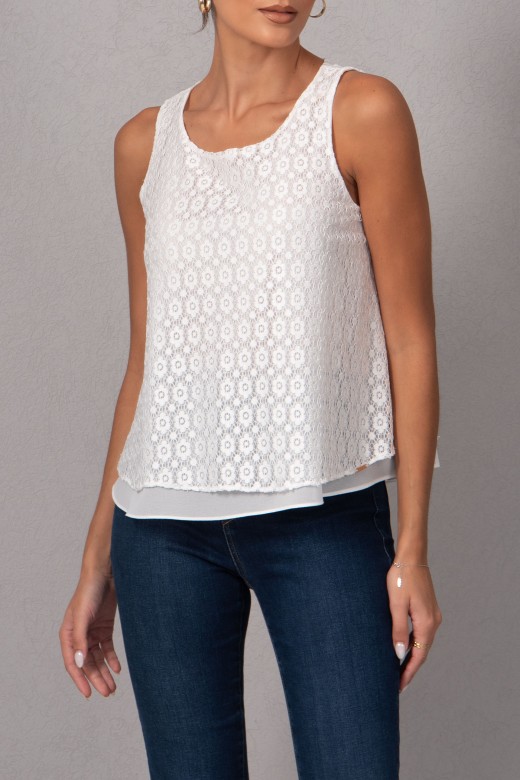 Fluid lace top