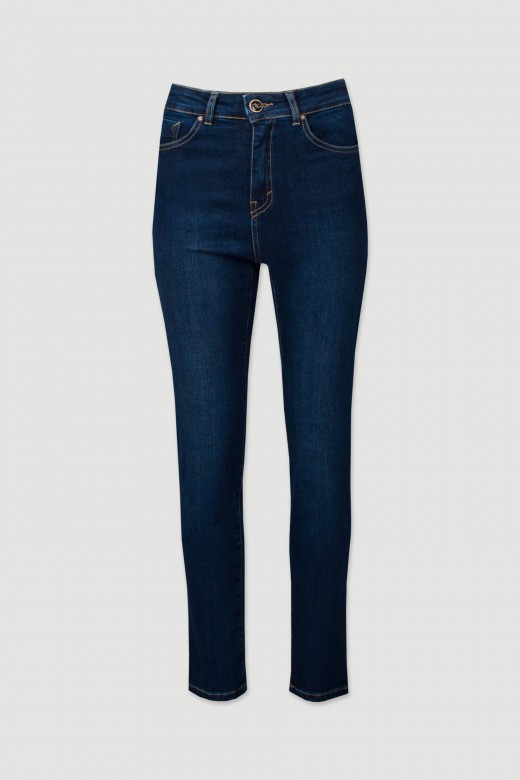 High-waisted jeans with transfer application on pocket