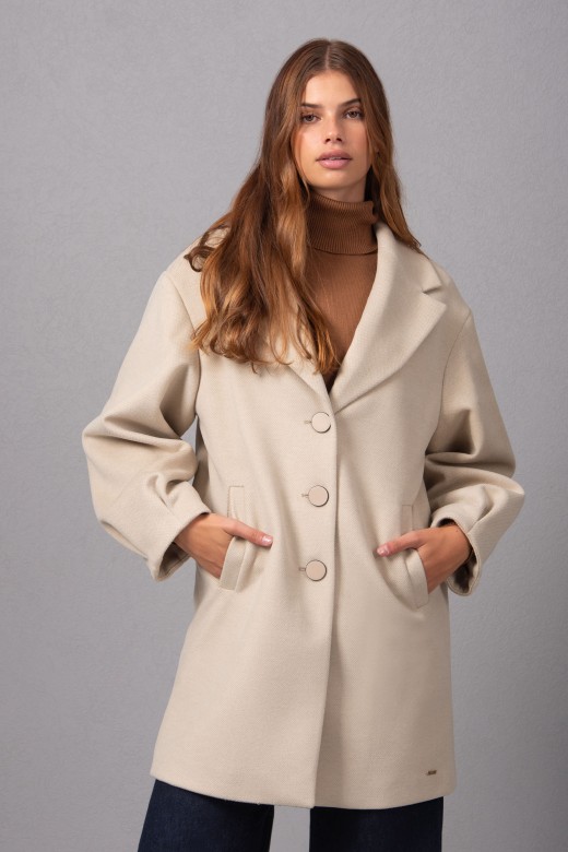 Twill coat with pleats on the sleeves