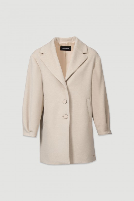 Twill coat with pleats on the sleeves