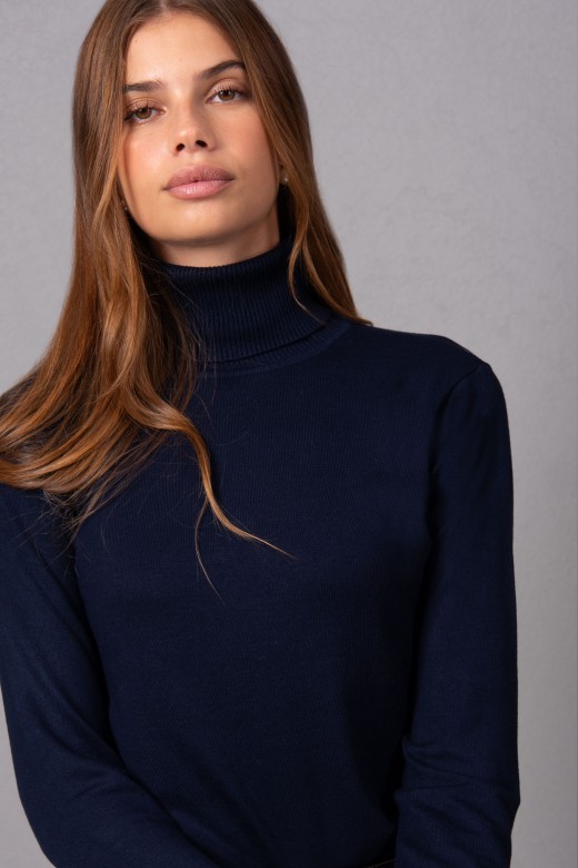 Basic high neck sweater