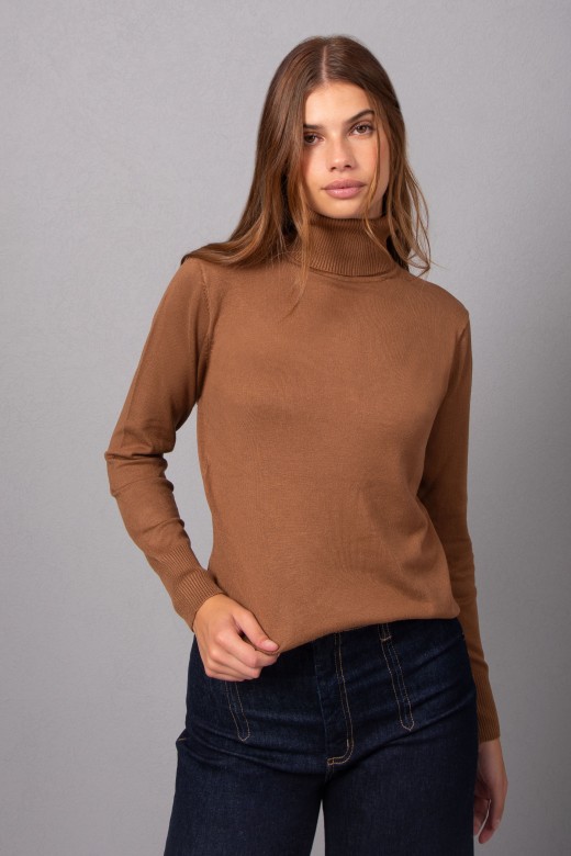 Basic high neck sweater