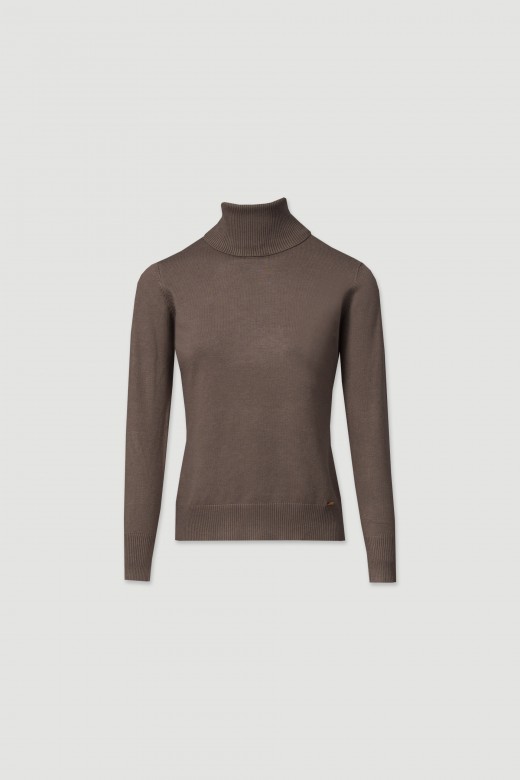 Basic high neck sweater