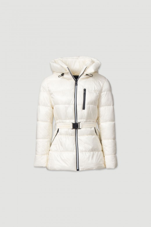 Quilted parka with hood and contrasting details