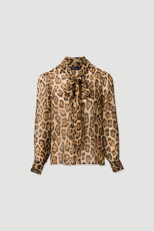 Blusa de estampado animal com laada