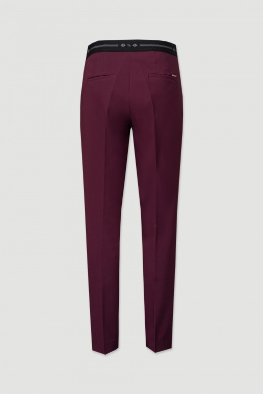 Classic trousers with elastic belt