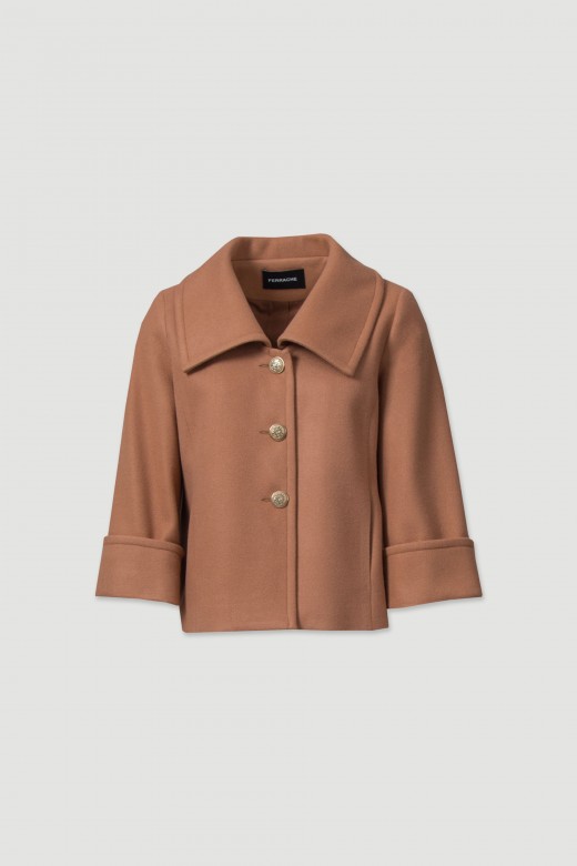 Short wool coat with rolled-up sleeves