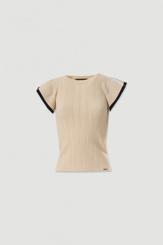 Camisola em malha trabalhada e manga curta