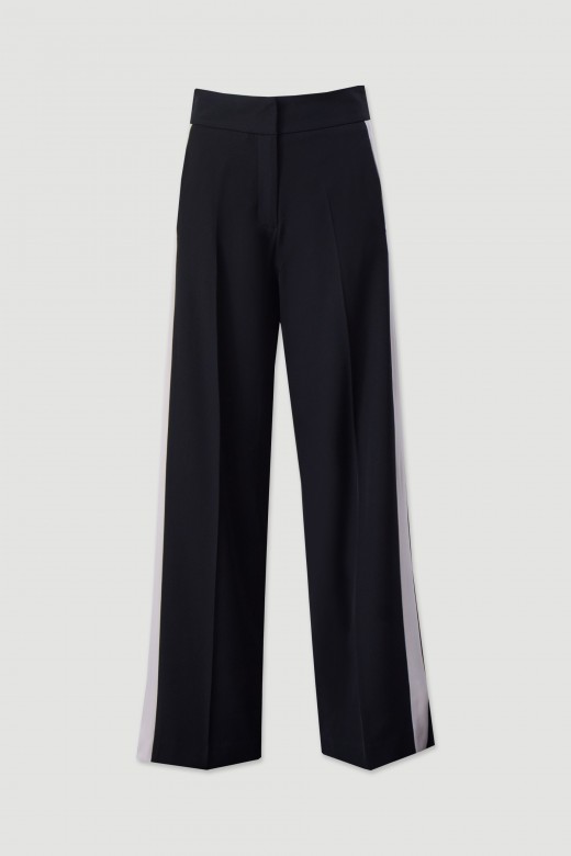 Cala wide leg com risca lateral