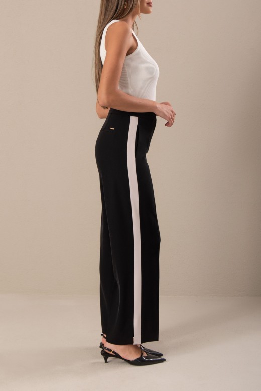 Cala wide leg com risca lateral