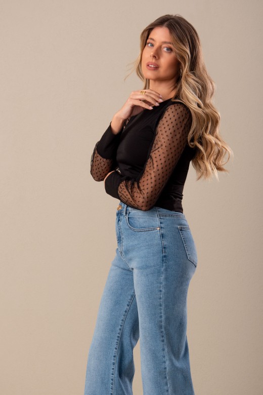 Camisola com mangas em tule