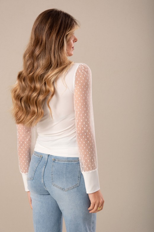 Camisola com mangas em tule