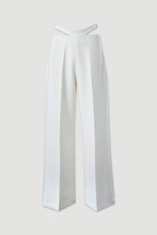Cala clssica wide leg com pormenor de tira