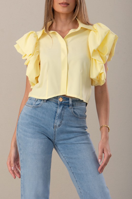 Blusa curta com manga dupla em folhos