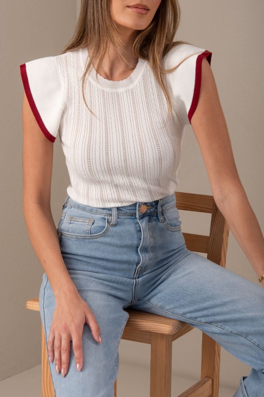 Camisola em malha trabalhada e manga curta
