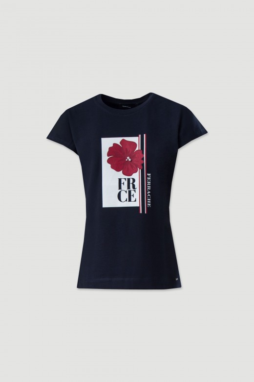 T-shirt bsica com estampado