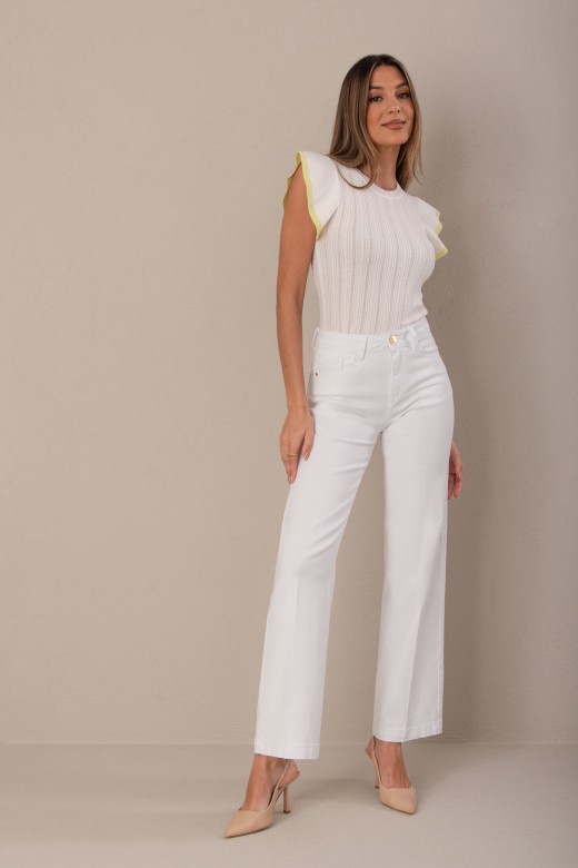 Straight jeans com mistura de algodo