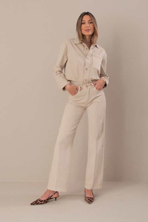 Straight jeans com mistura de algodo