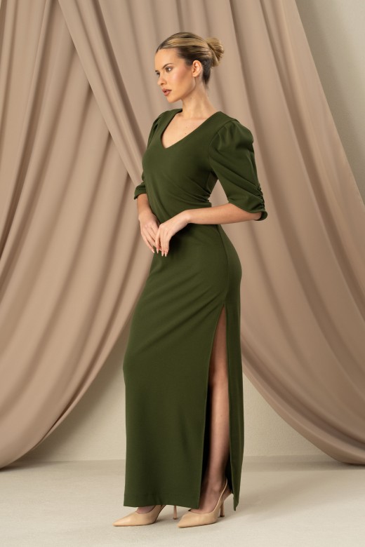 Vestido comprido com franzido na manga
