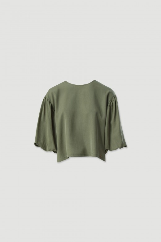 Camisola curta de manga abalonada