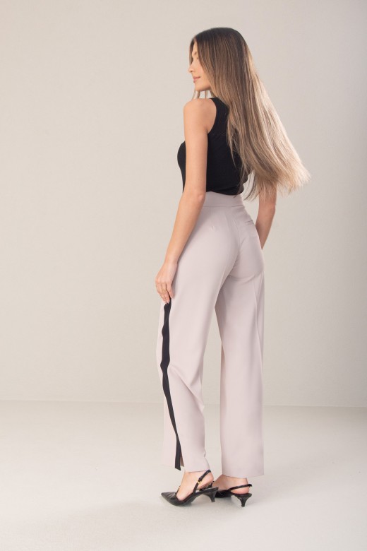 Cala wide leg com risca lateral