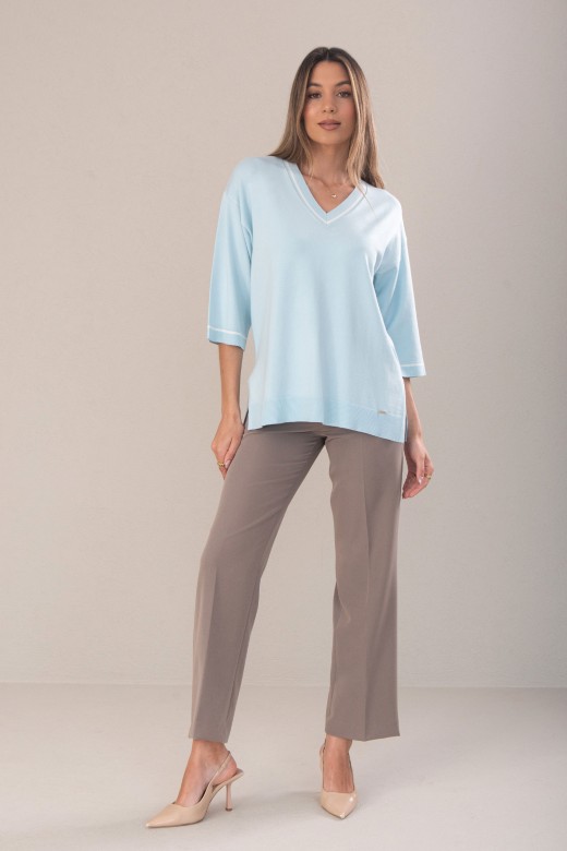 Camisola de malha fluida com detalhe de tira a contrastar