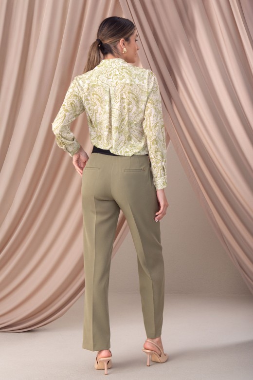 Classic high-waisted pants