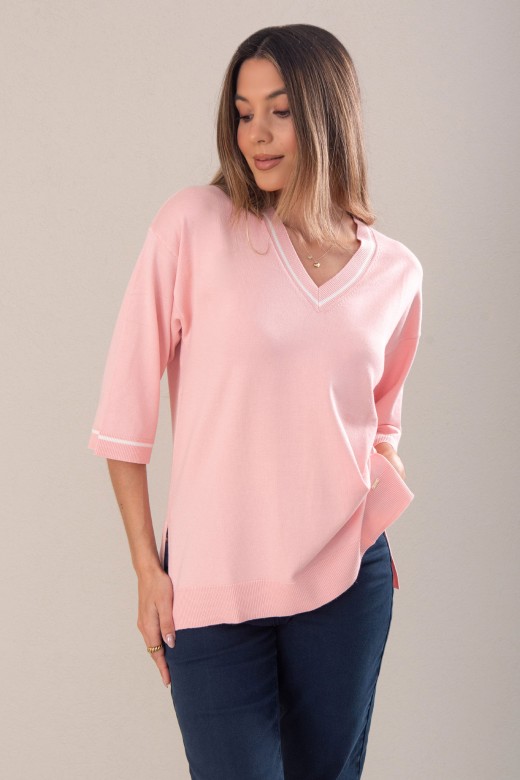Flowy knit sweater with contrasting trim