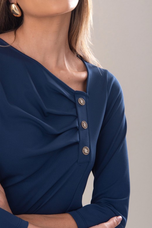 Pull en maille avec drap et boutons