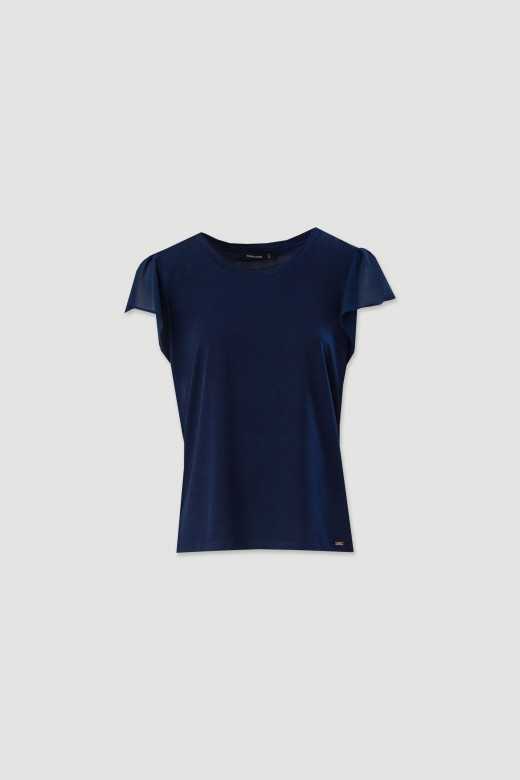 Blusa com folho na manga em tecido