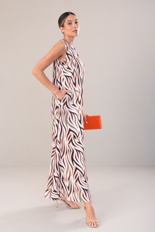 Vestido fludo estampado comprido