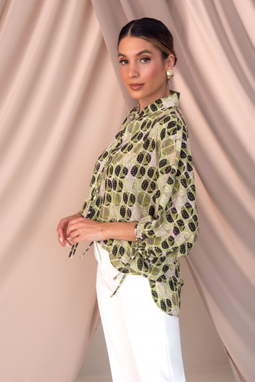 Tnica estampada com pormenor de lao no decote