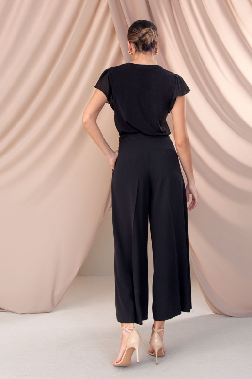 Cala culotte com cinto metlico