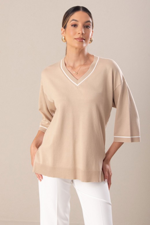 Flowy knit sweater with contrasting trim