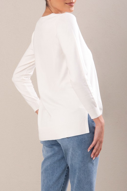 Basic v-neck knit sweater