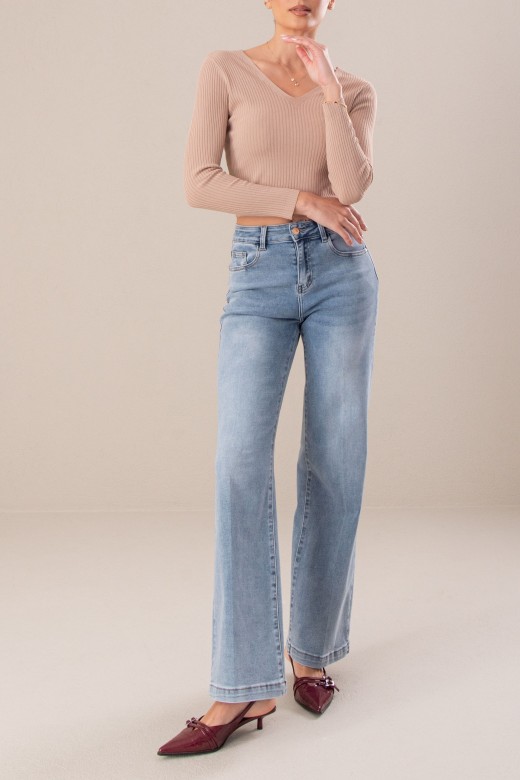 High-waisted straight-leg jeans