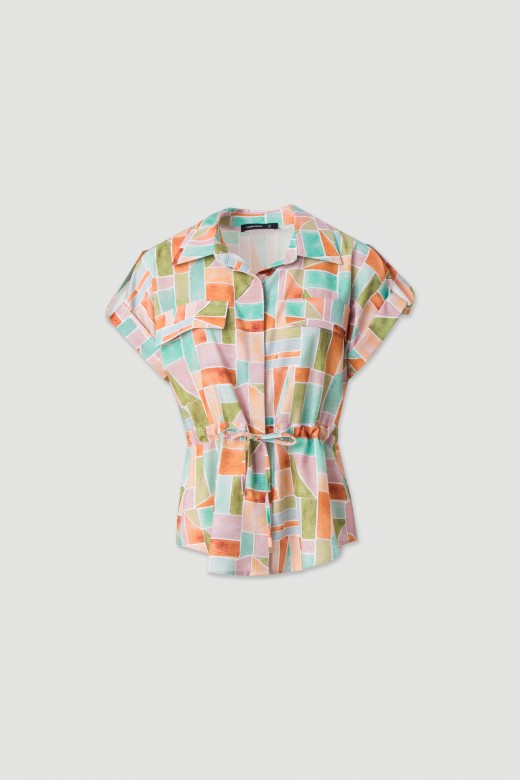 Blusa estampada por pormenor de cinto