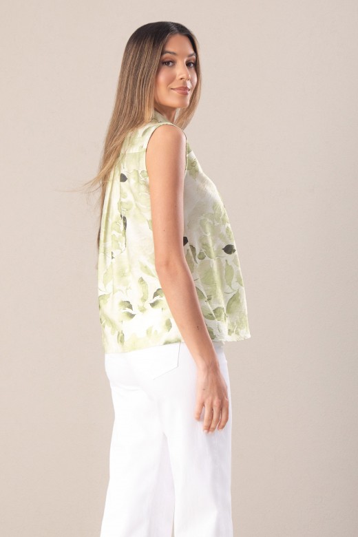 Blusa estampada de manga cava