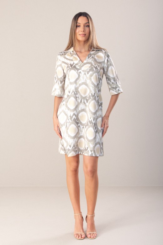 Short printed dress with 3/4 sleeves