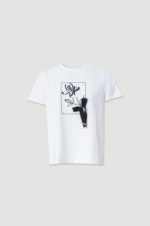 T-shirt de algodo com estampado e lao