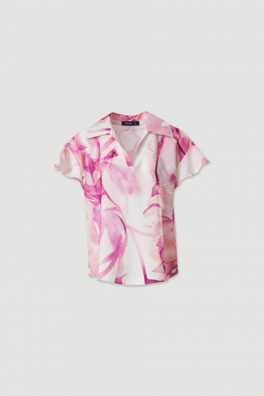 Blusa fluda com padro de manga curta