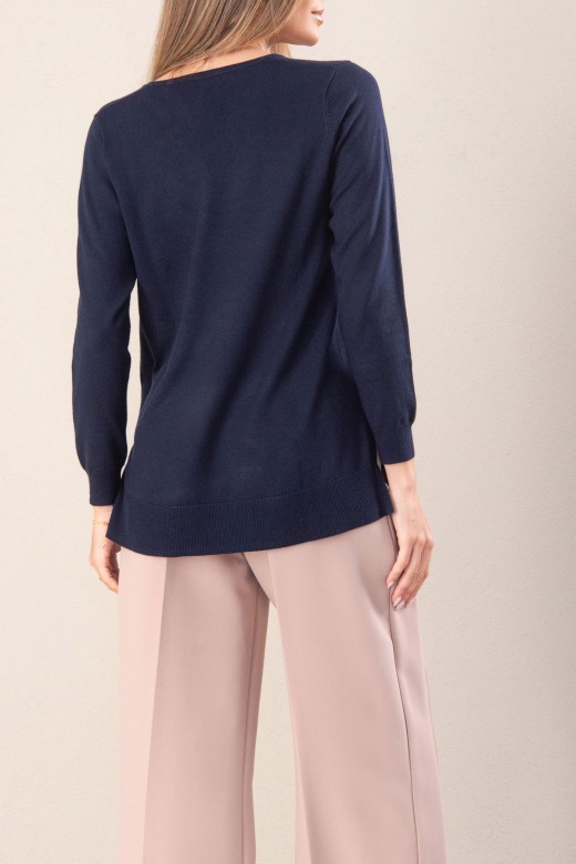 Basic v-neck knit sweater