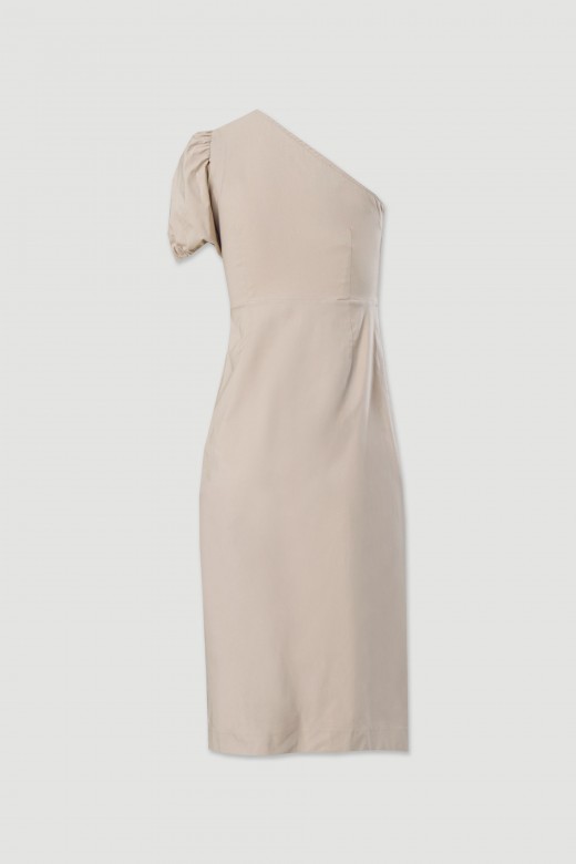 Robe avec dcollet asymtrique
