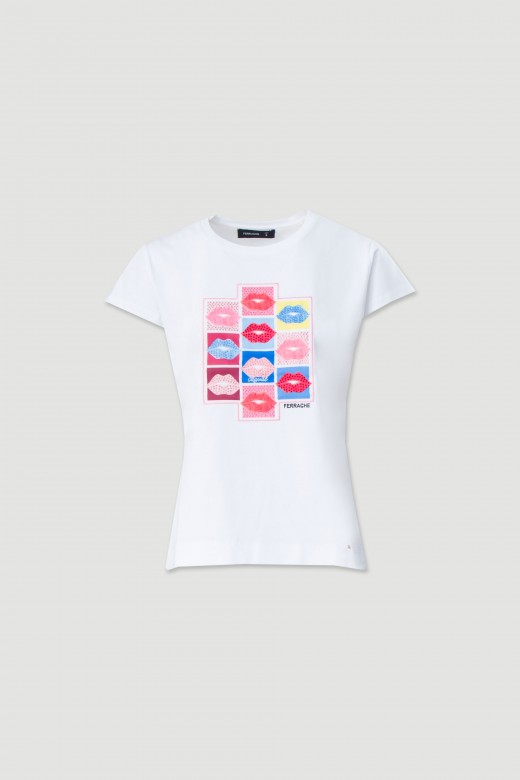 T-shirt em algodo com estampado na frente