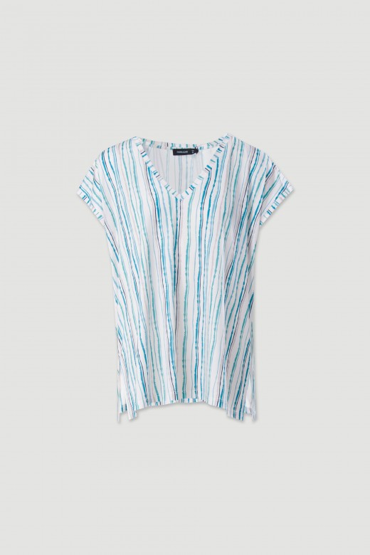 Printed v-neck tunic in cool-touch knit