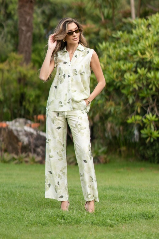Blusa estampada de manga cava