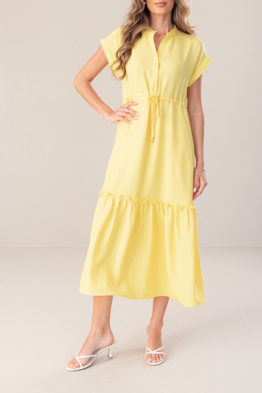 Vestido con cintura ajustable